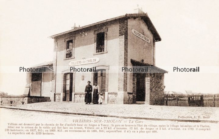 Cartes postales de la gare de Villiers Montholon (89)